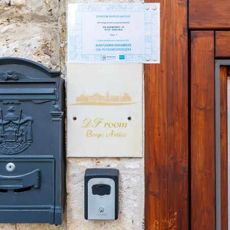 Historic For Three - Df Borgo Antico バーリ